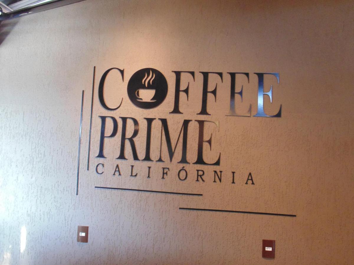 ホテル Pousada California Capitólio エクステリア 写真